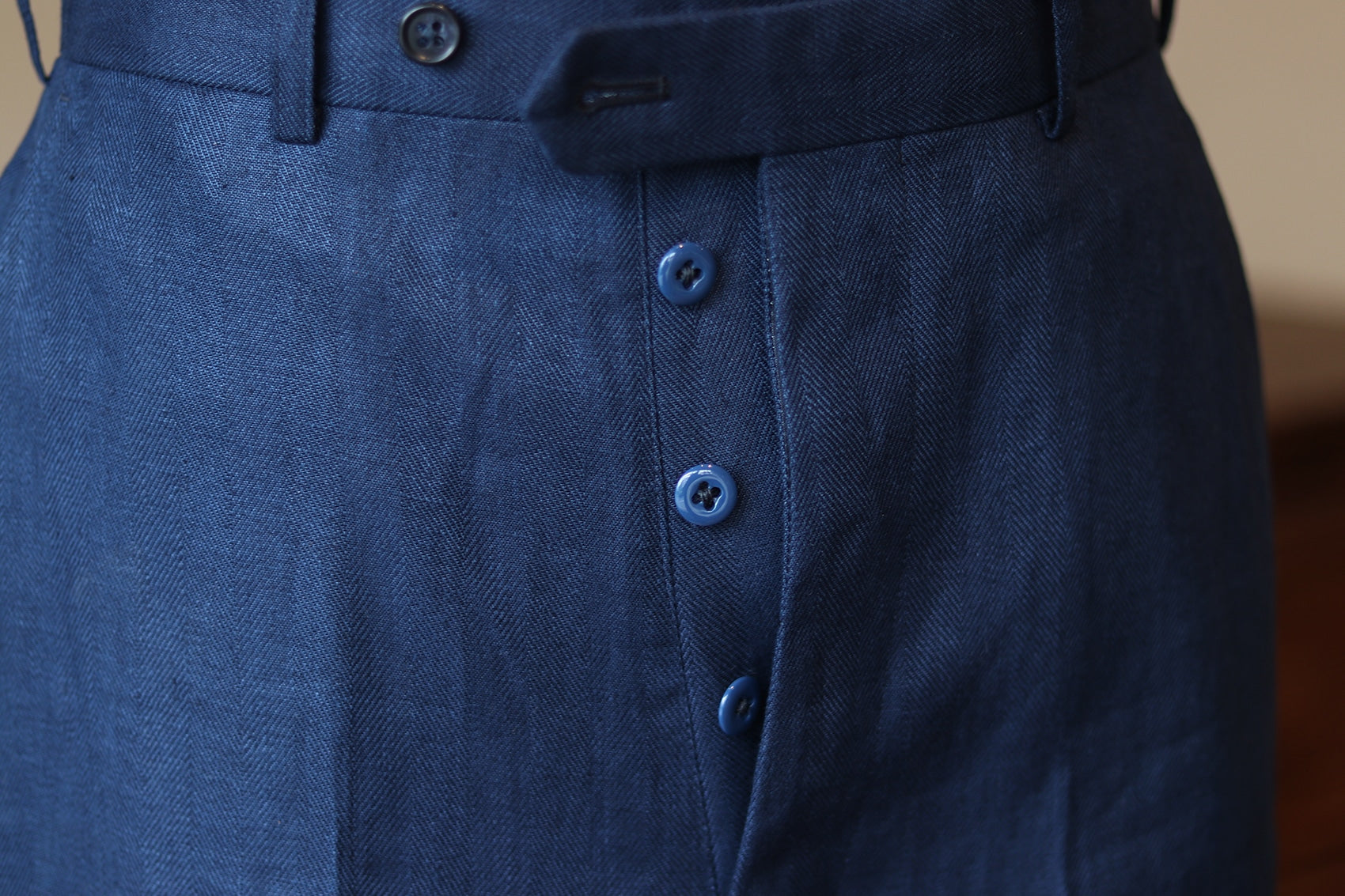 新しいトラウザーズ