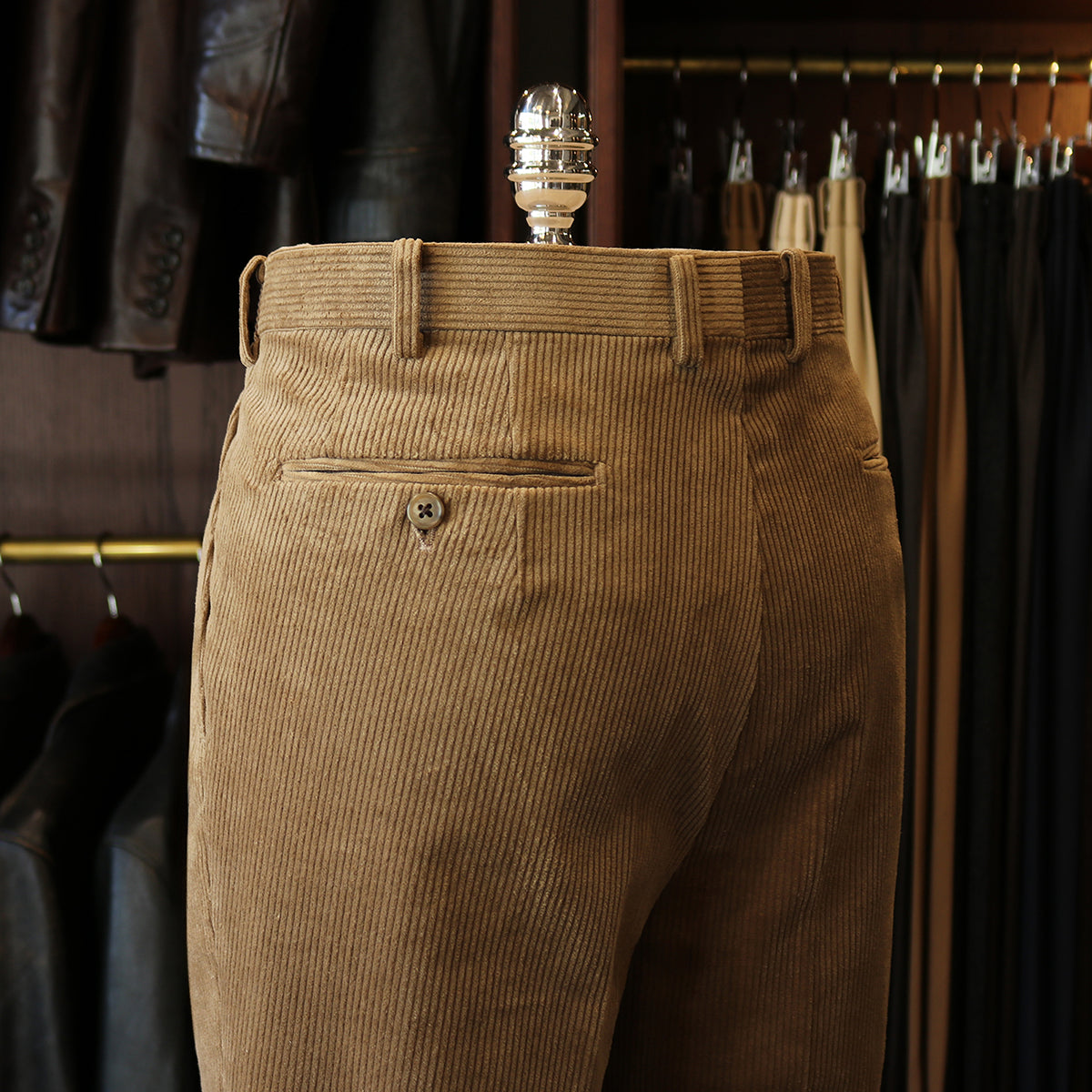FORT - Brisbane Moss 8 Wale Corduroy col.Taupe