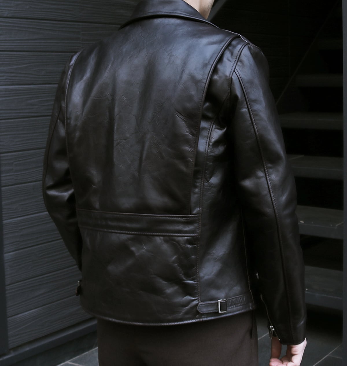 STAND Horsehide col.Black