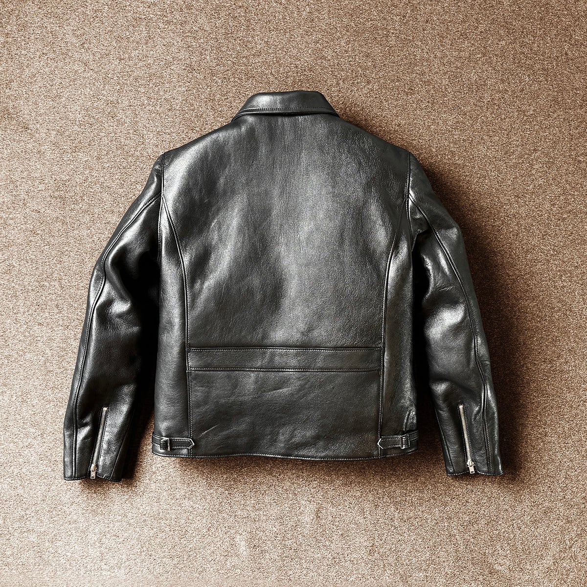 STAND Sheepskin col.Black