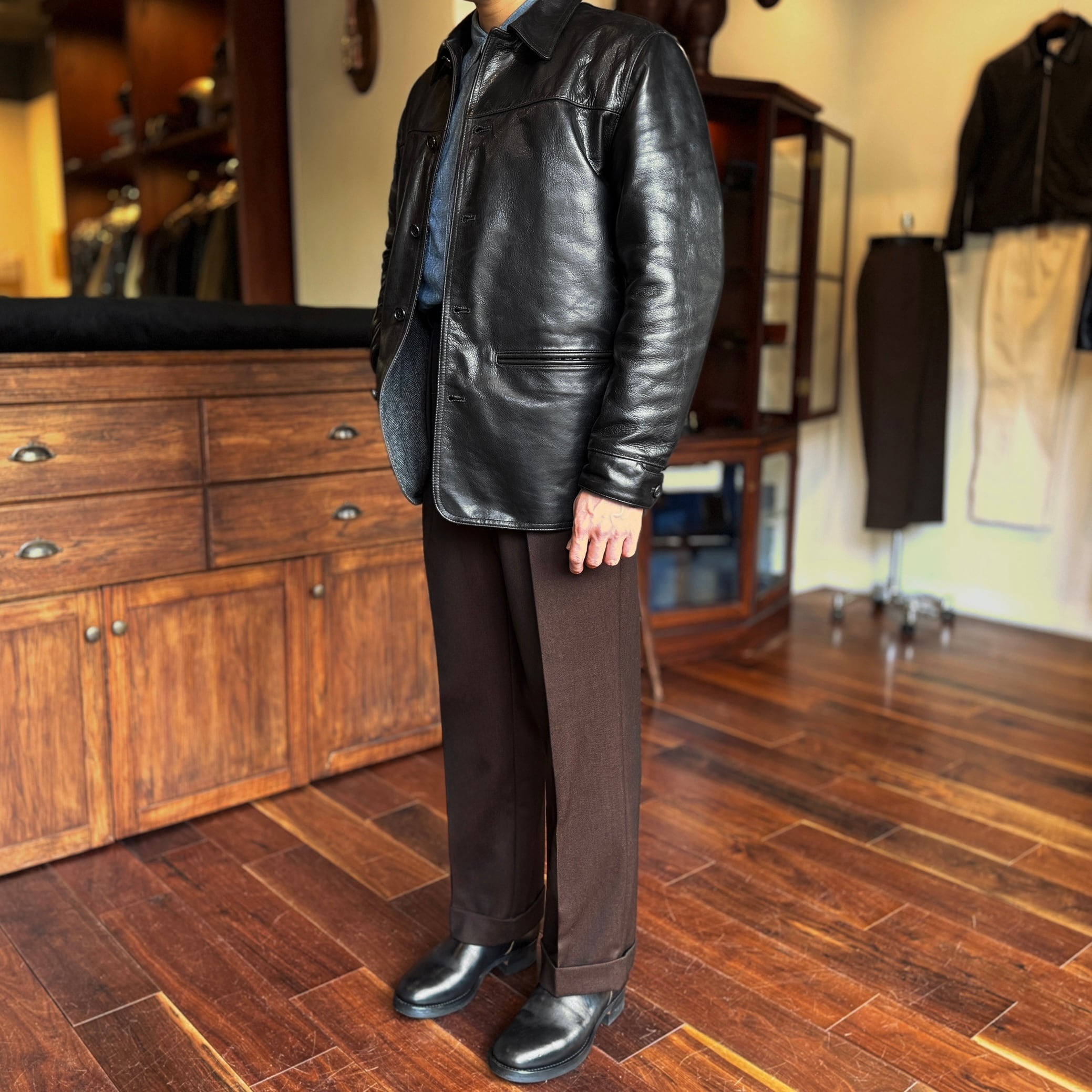 CRANK Horsehide col.Black