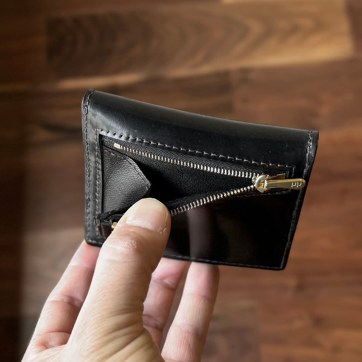 lom - Horween Shell Cordovan col.Black