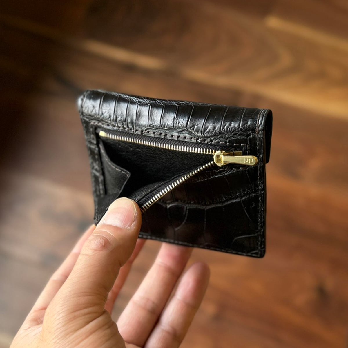lom - Crocodile col.Black