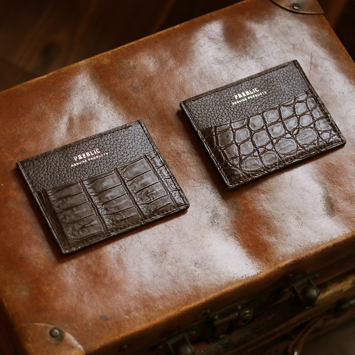 PLET - Saddle Pull-Up x Crocodile col.Dark Brown