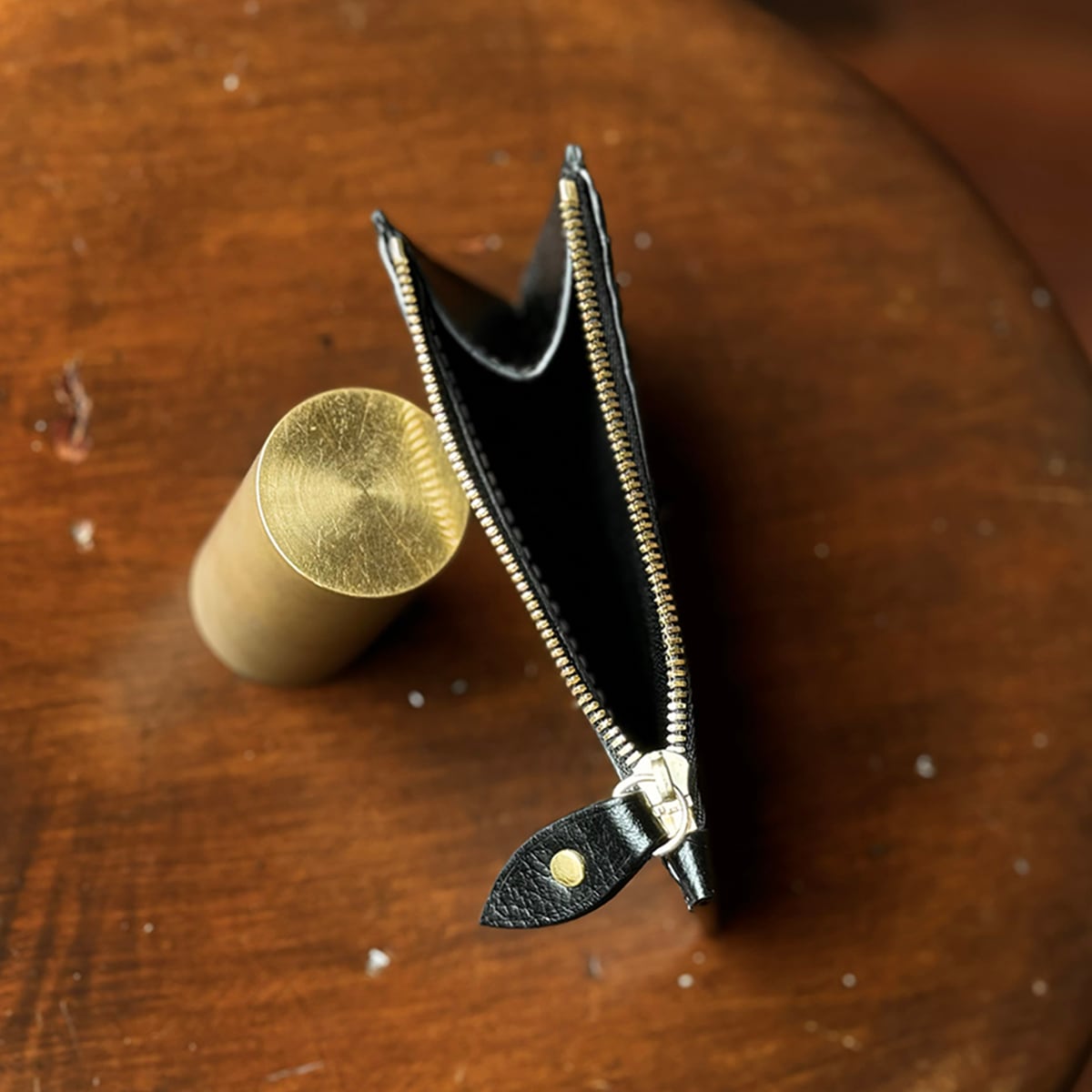 BARRET - Saddle Pull-Up SD col.Black