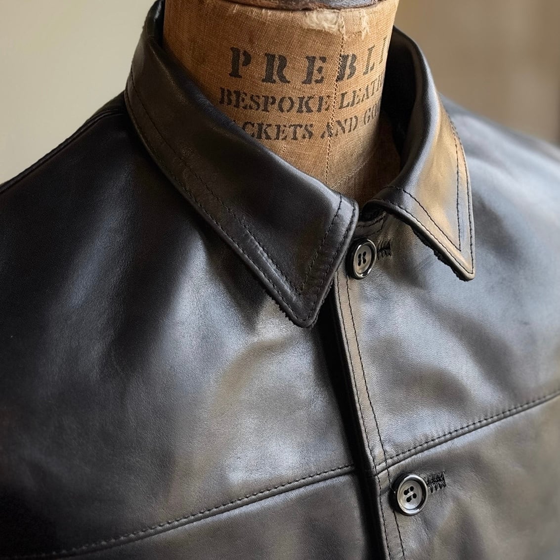 CRANK Horsehide col.Black