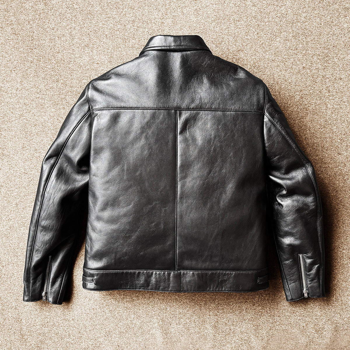 BASE Sheepskin col.Black