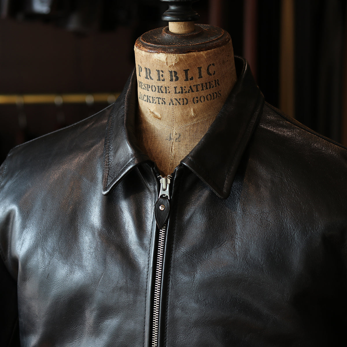 BASE Horsehide col.Black