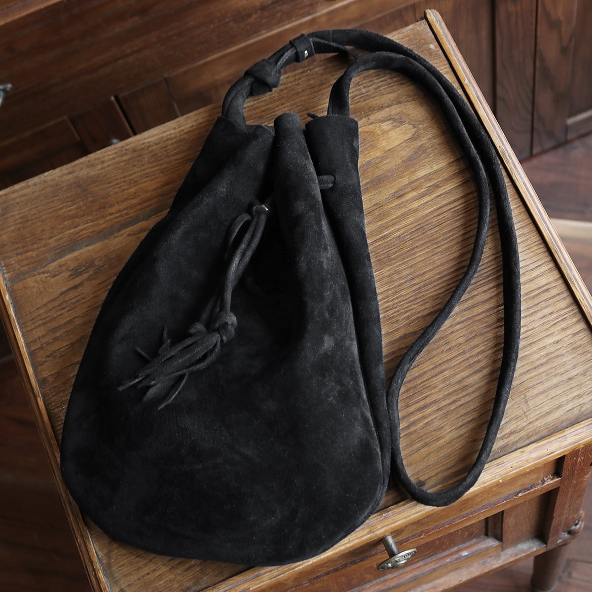 ROG Deer Suede col.Black
