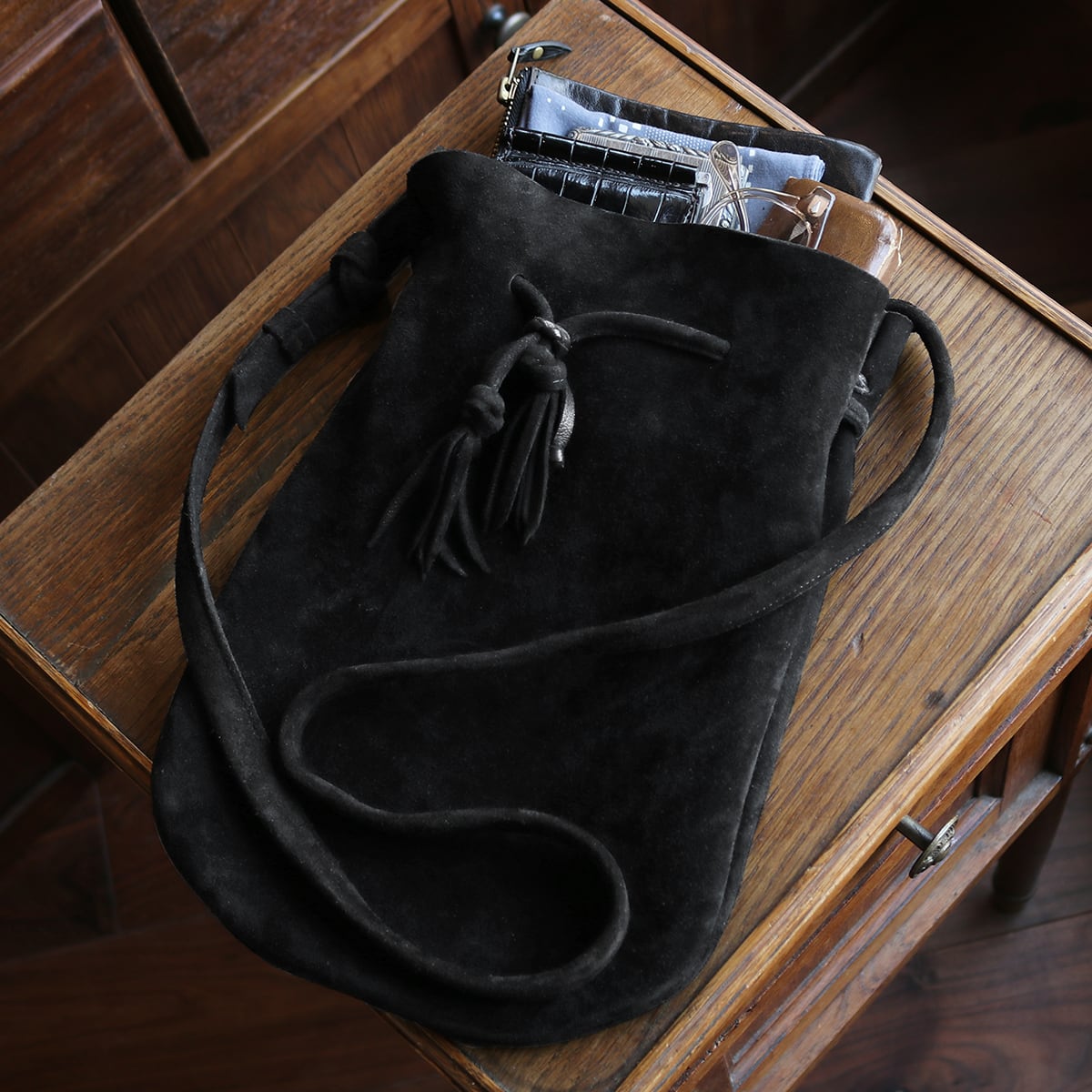 ROG Deer Suede col.Black