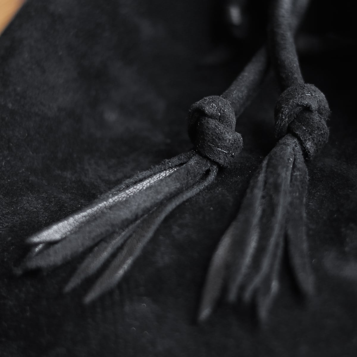 ROG Deer Suede col.Black