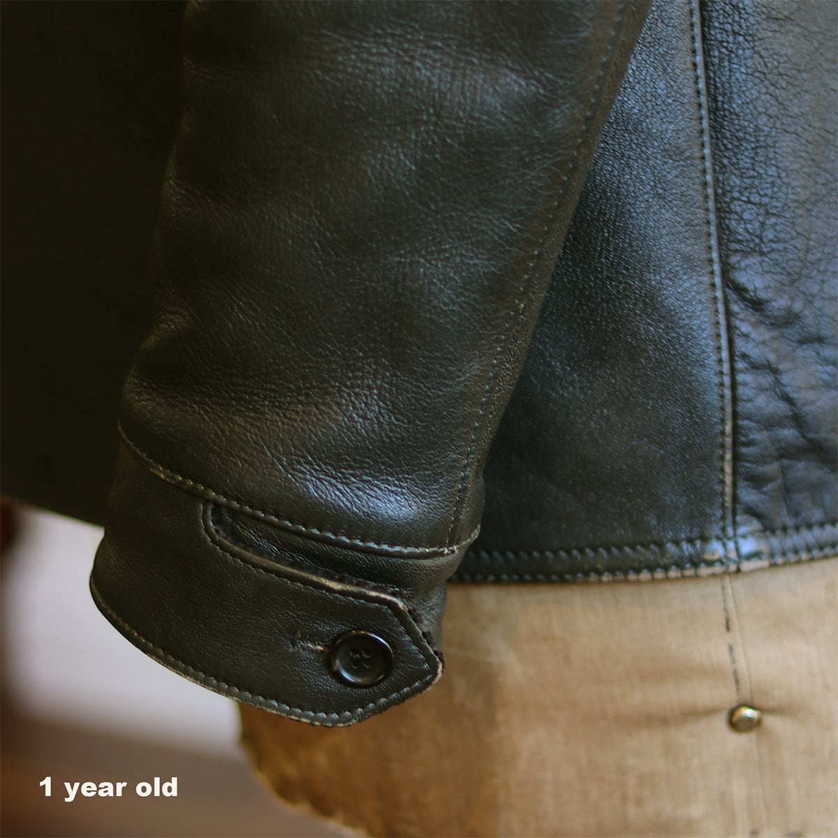 CRANK Sheepskin col.Dark Olive