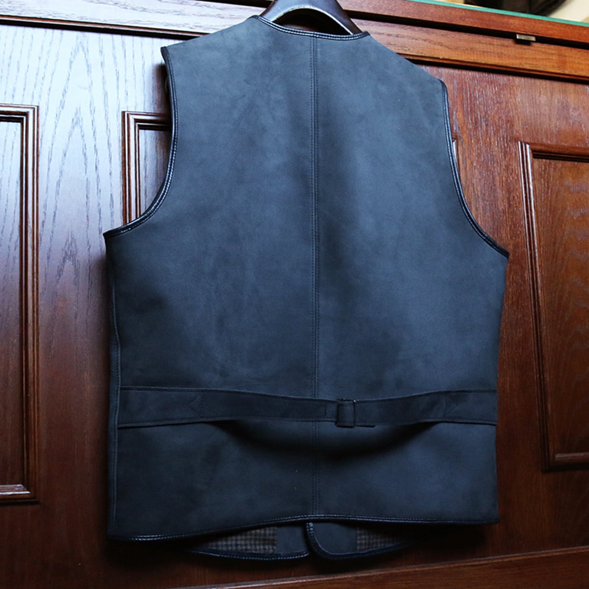 CARBON col.Charcoal Gray