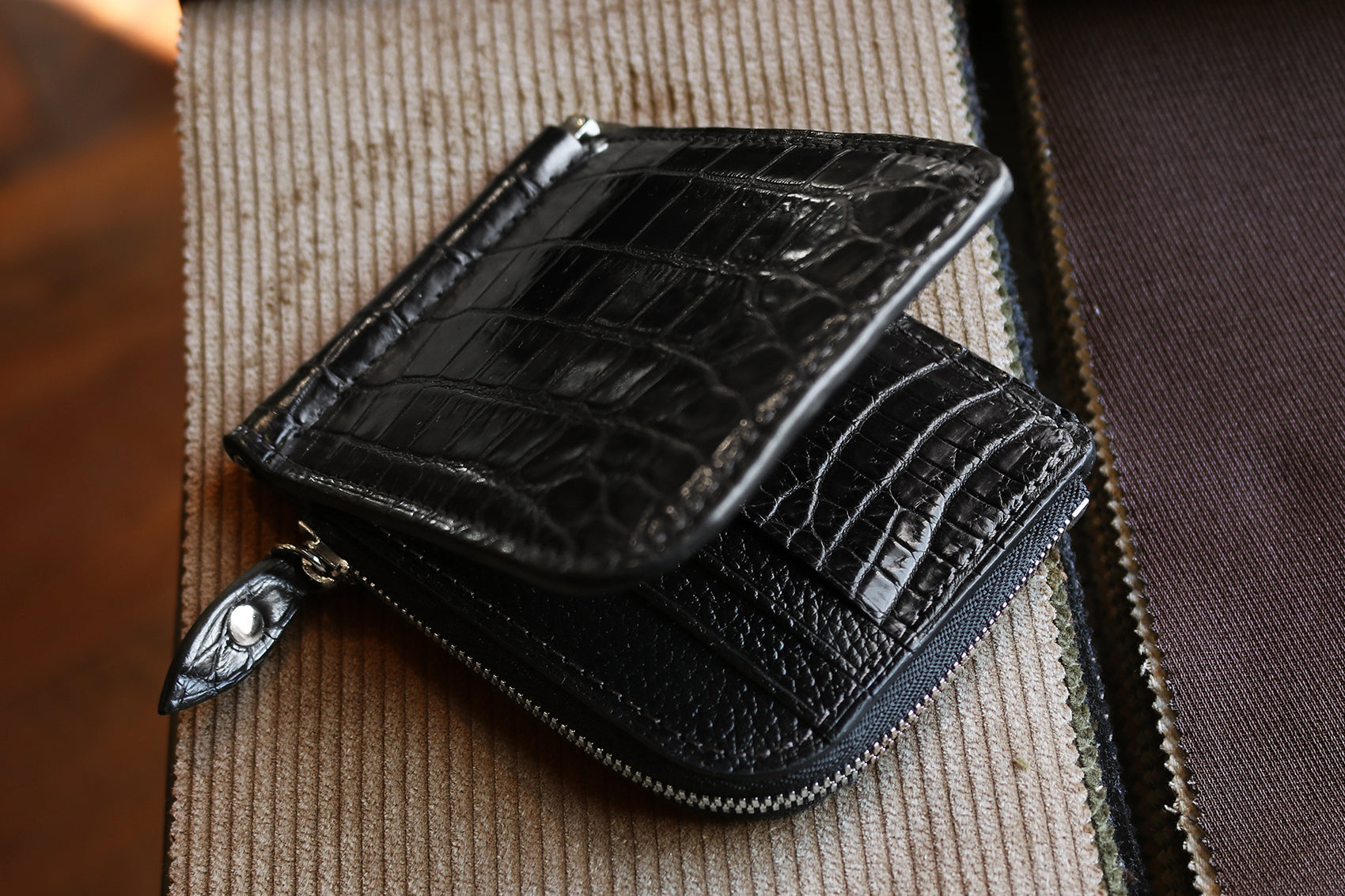 Custom Wallet - THOMAS