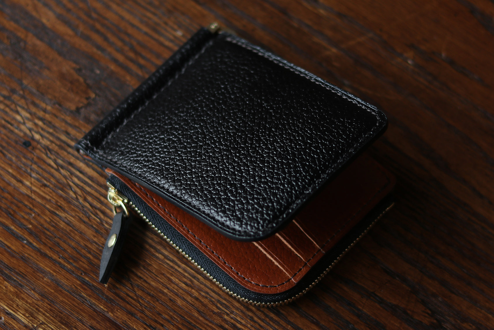 Custom Wallet - THOMAS
