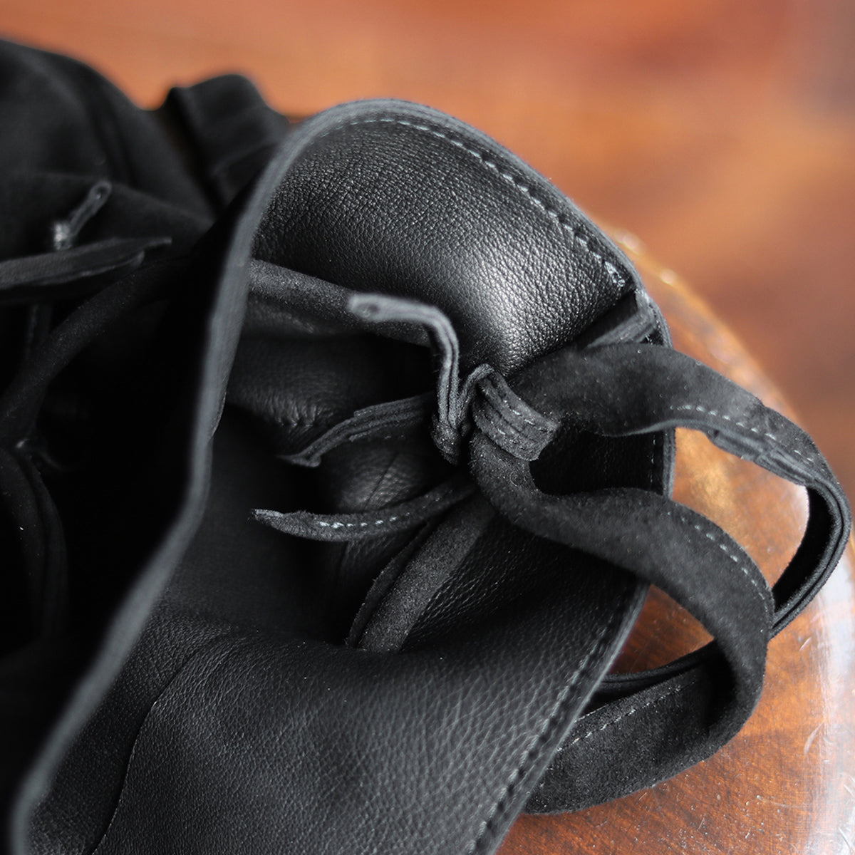 ROG Sheep Suede col.Black