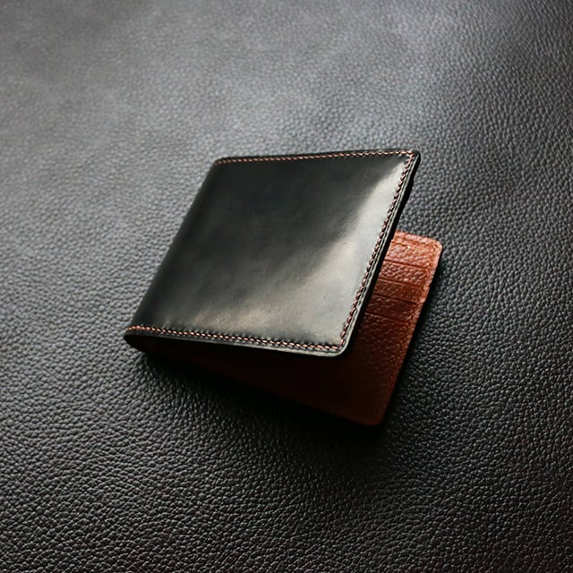 PHILL - Horween Shell Cordovan col.Black (Hand-stitched)